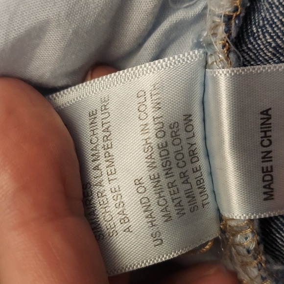 ARTICLES OF SOCIETY Mid Rise Medium Wash Flare Leg Jeans - Picture 14 of 14